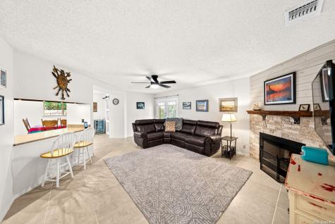 7058 Autumn Park San Antonio TX 78249