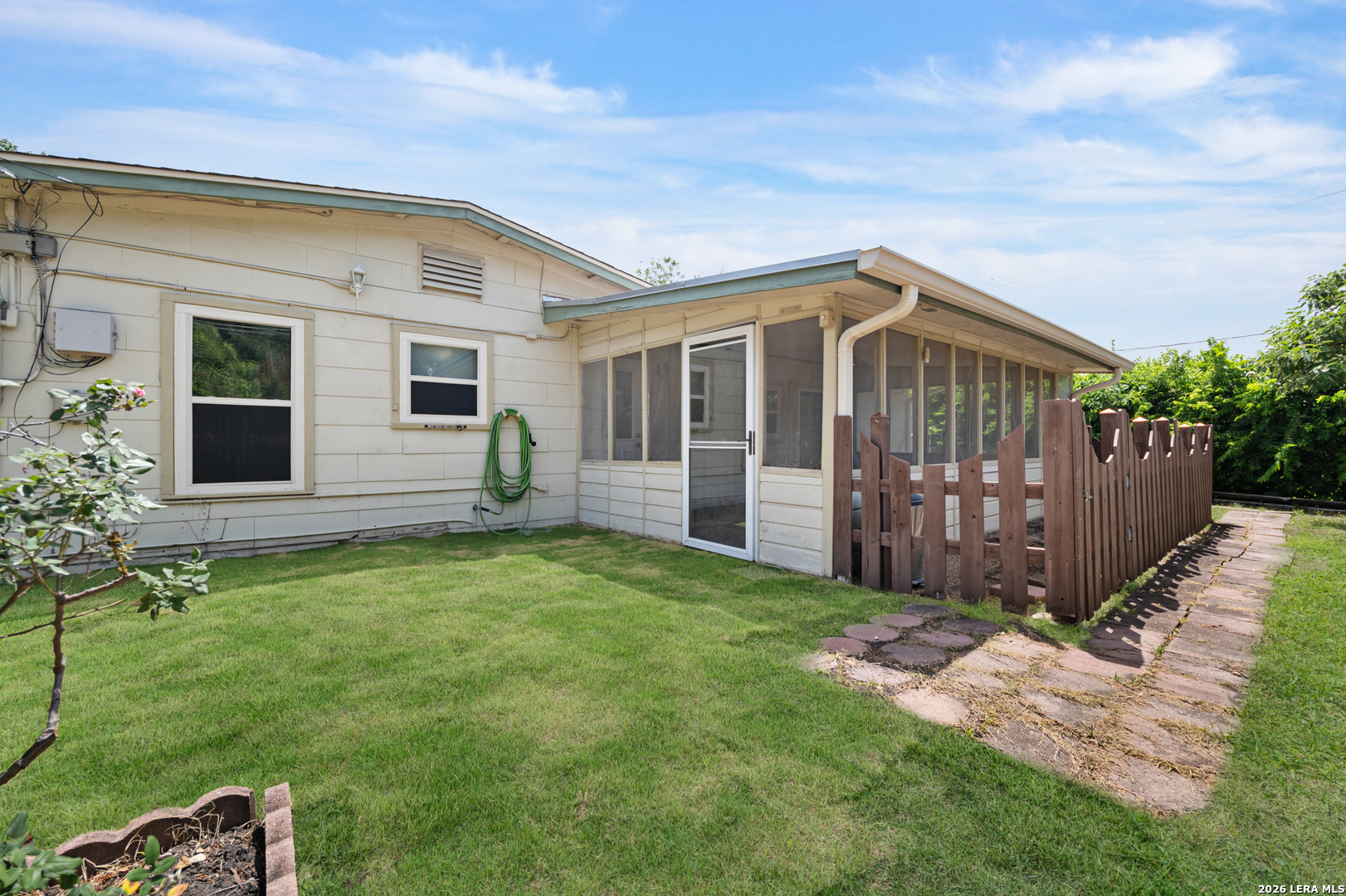 107 Shropshire Drive San Antonio TX 78217