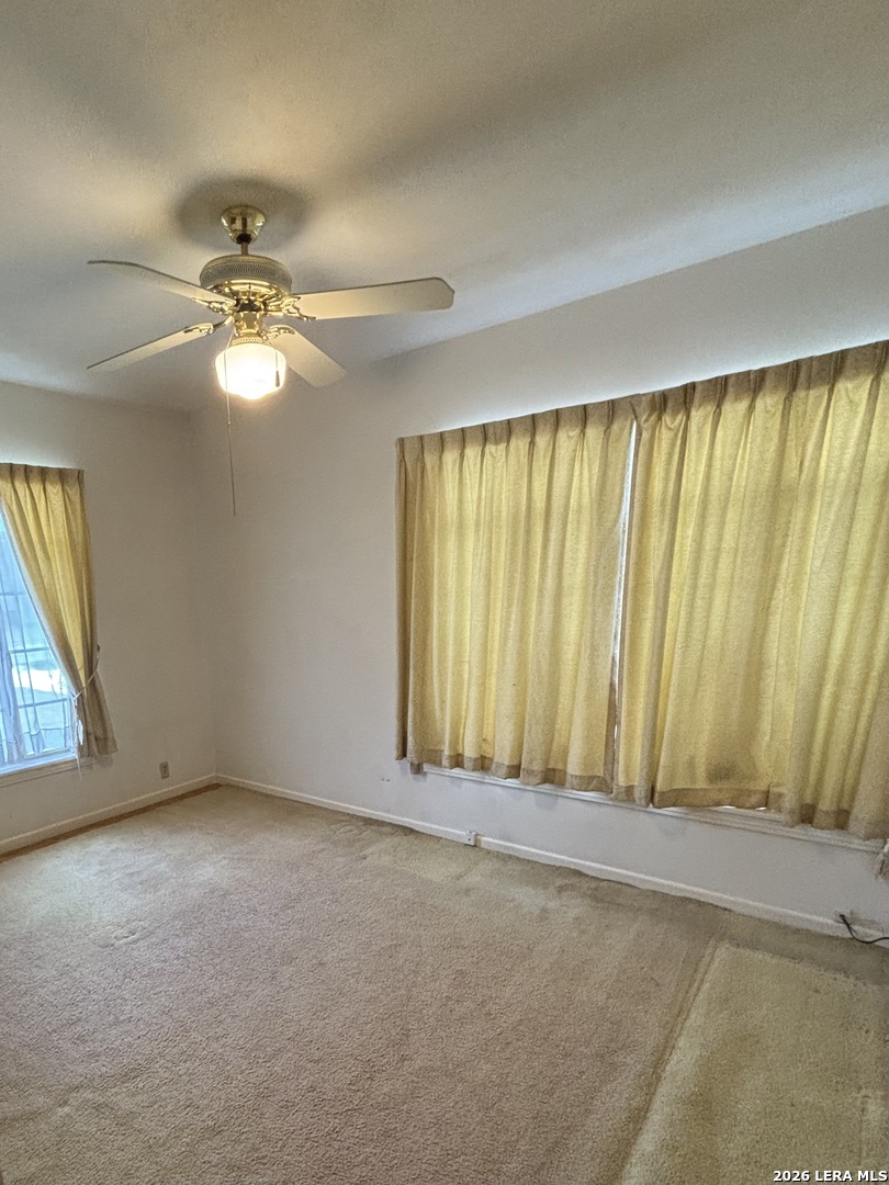 130 Locknere Lane San Antonio TX 78213