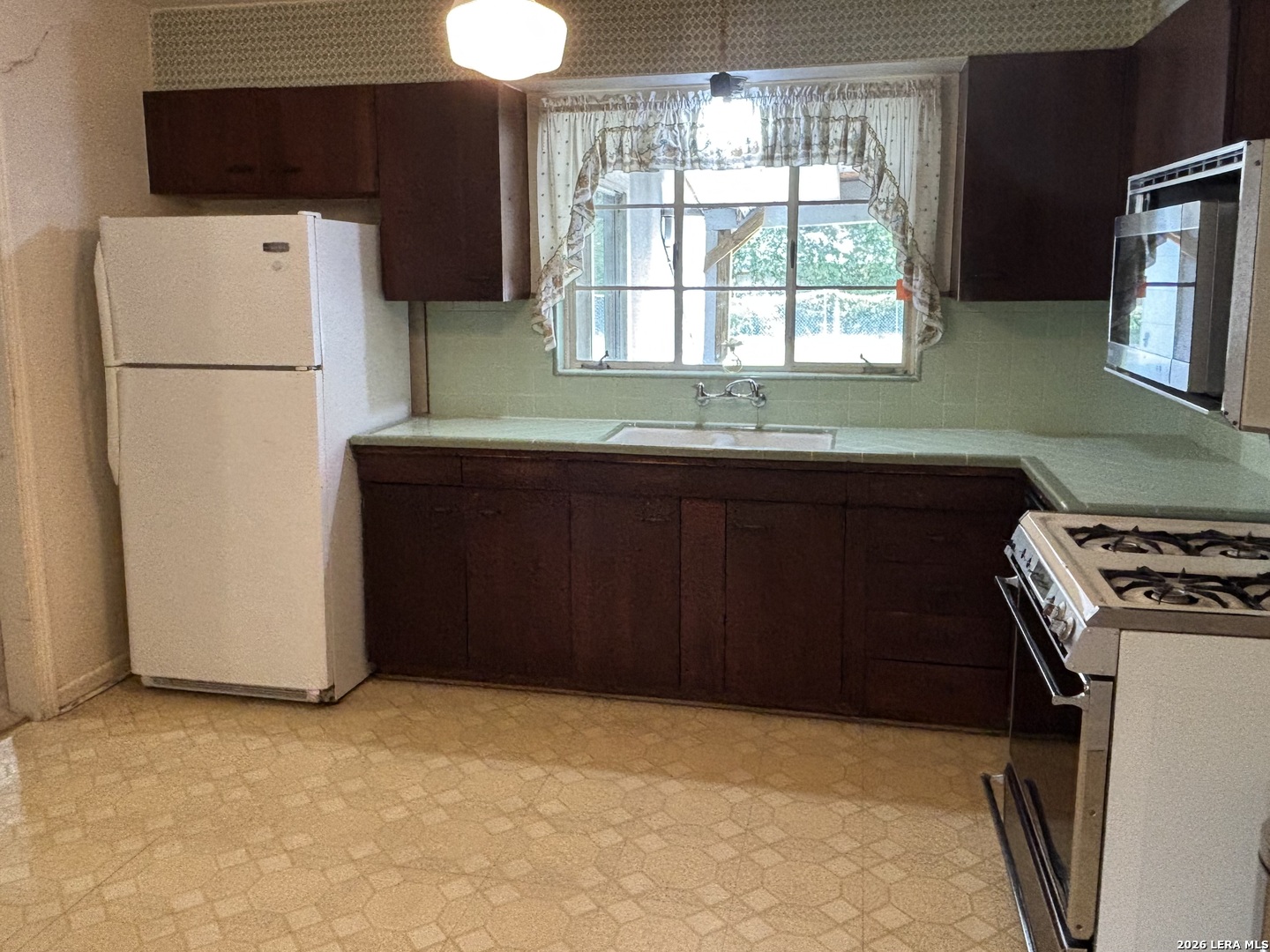 130 Locknere Lane San Antonio TX 78213