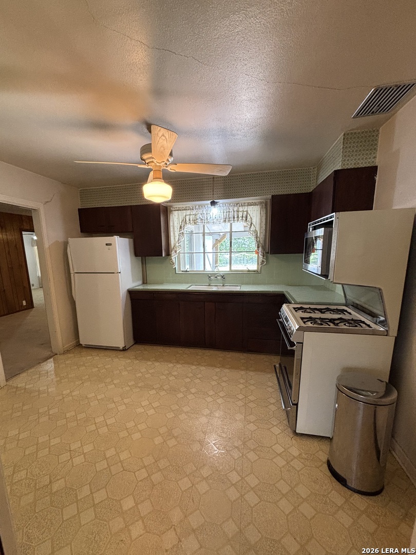 130 Locknere Lane San Antonio TX 78213