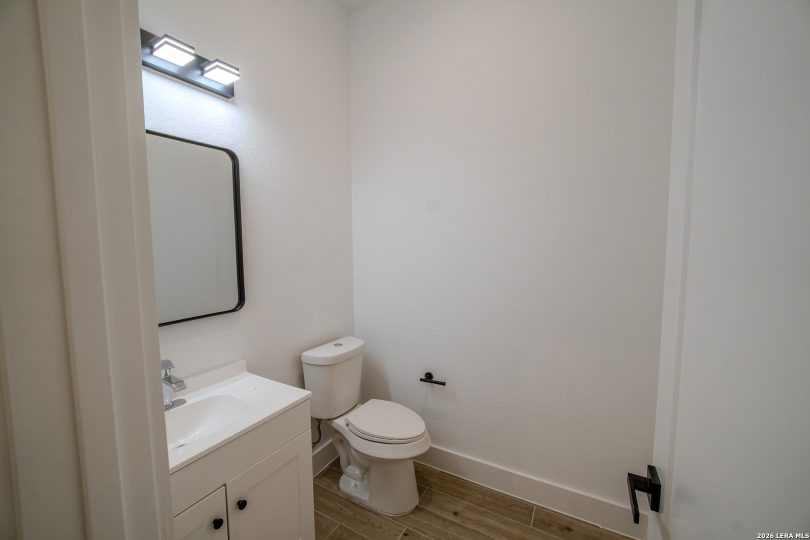 109 W Eli Chandler Blanco TX 78606