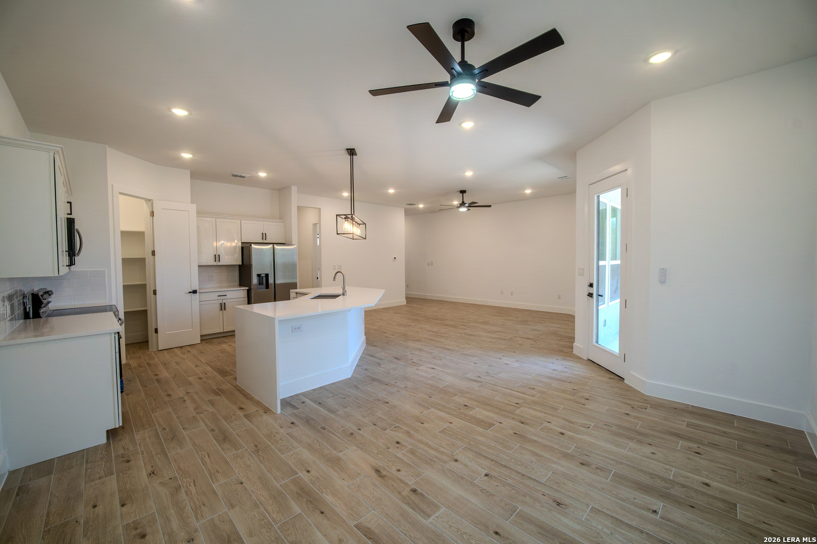 109 W Eli Chandler Blanco TX 78606
