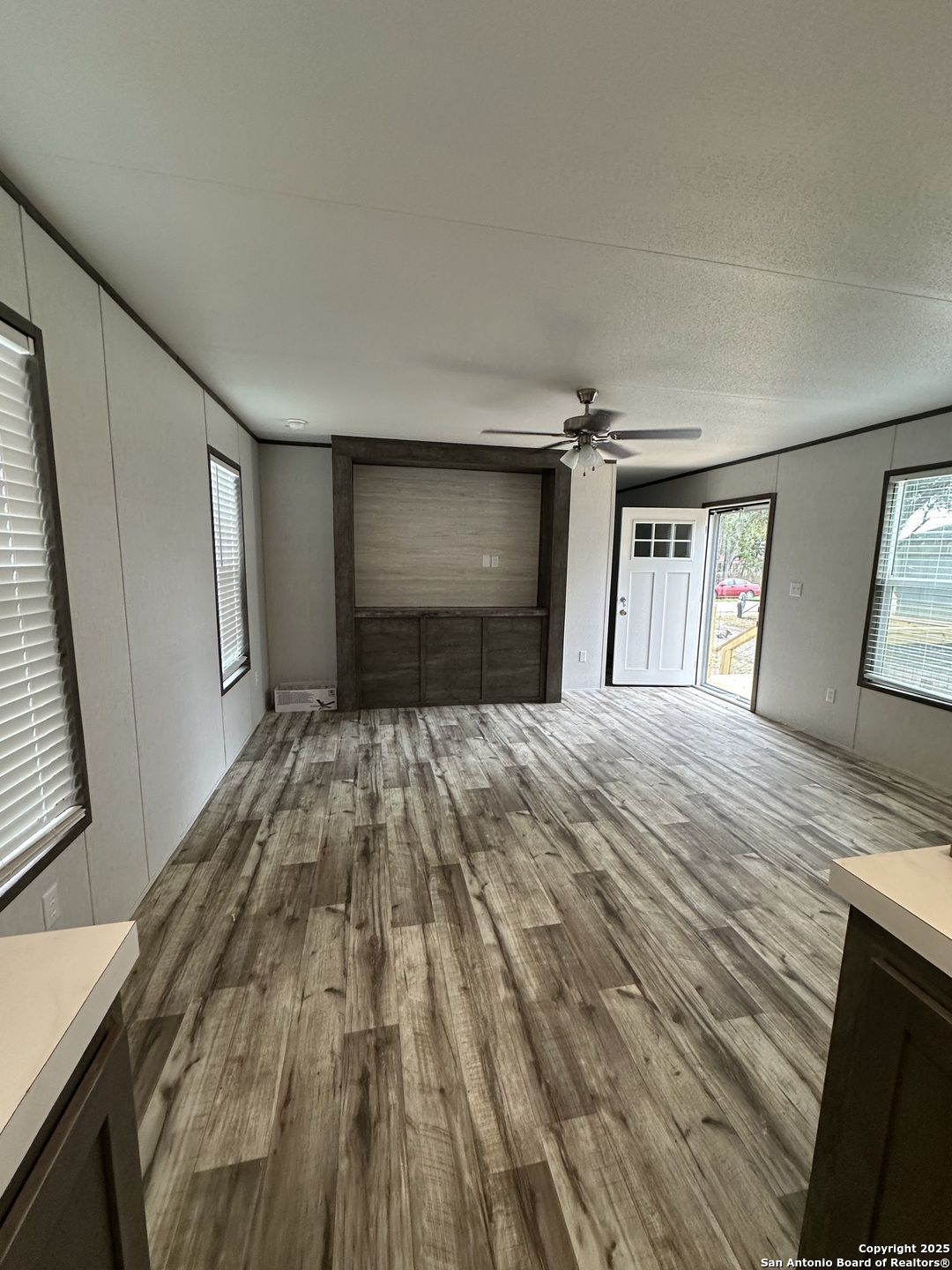 19 Green Meadows Knippa TX 78870
