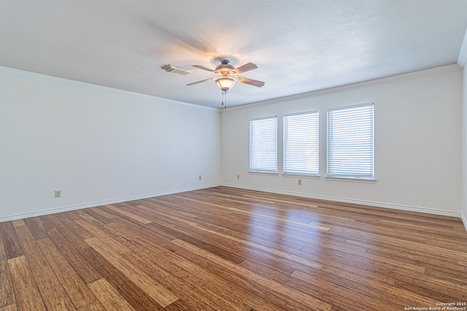 3003 Cassowary San Antonio TX 78247