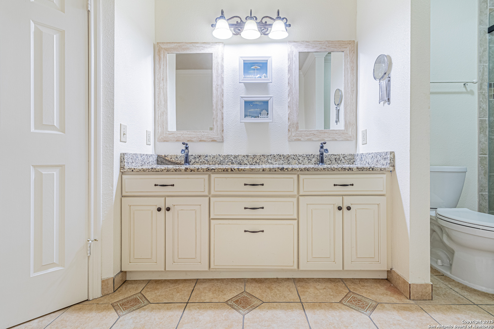 3003 Cassowary San Antonio TX 78247