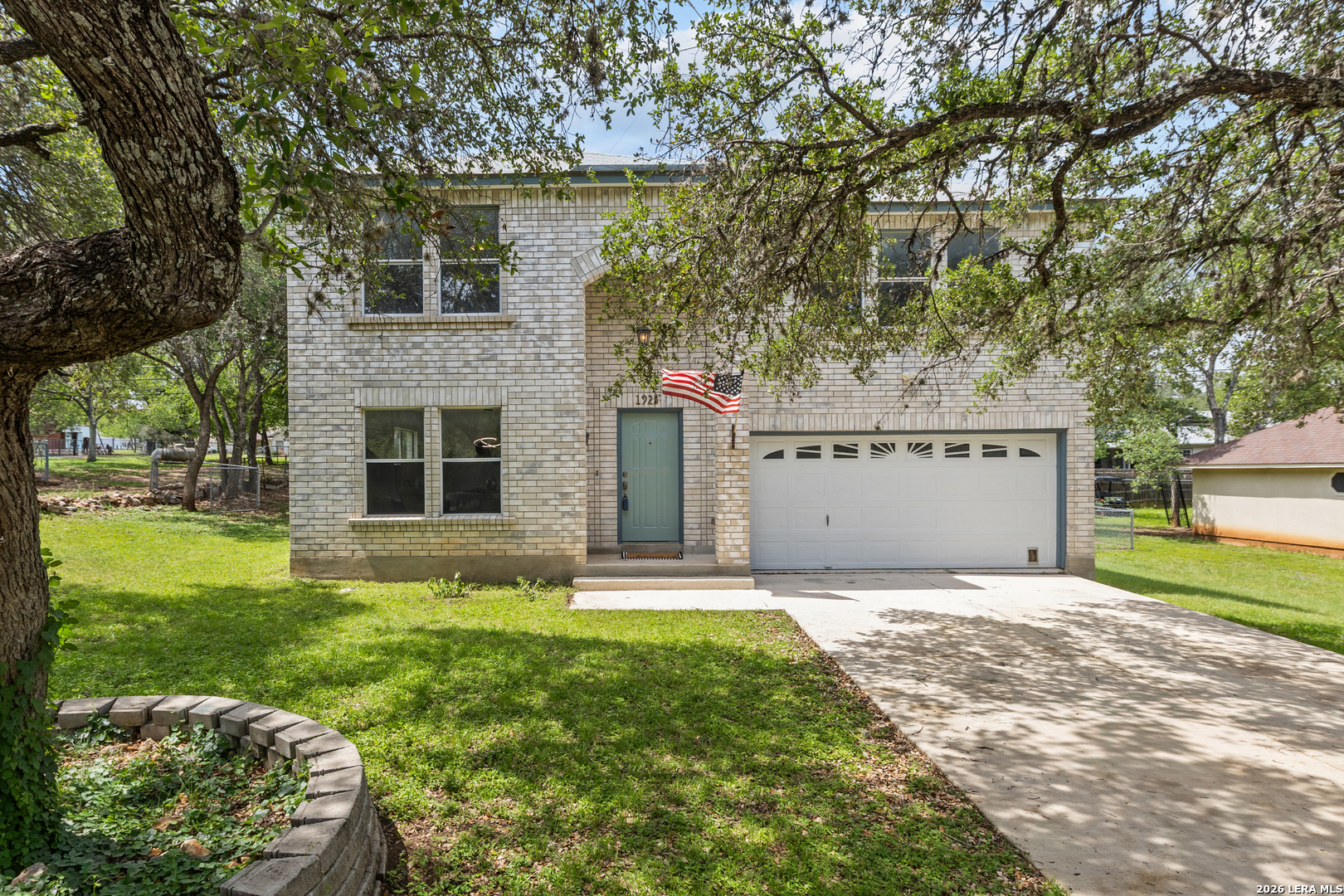 1923 Town Oak Drive San Antonio TX 78232