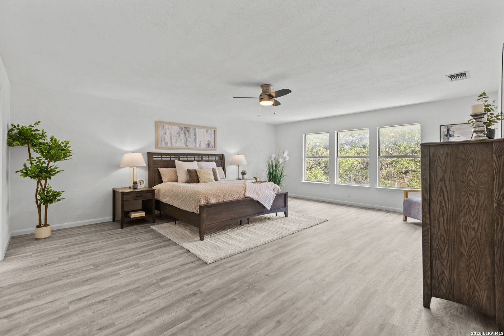 1923 Town Oak Drive San Antonio TX 78232