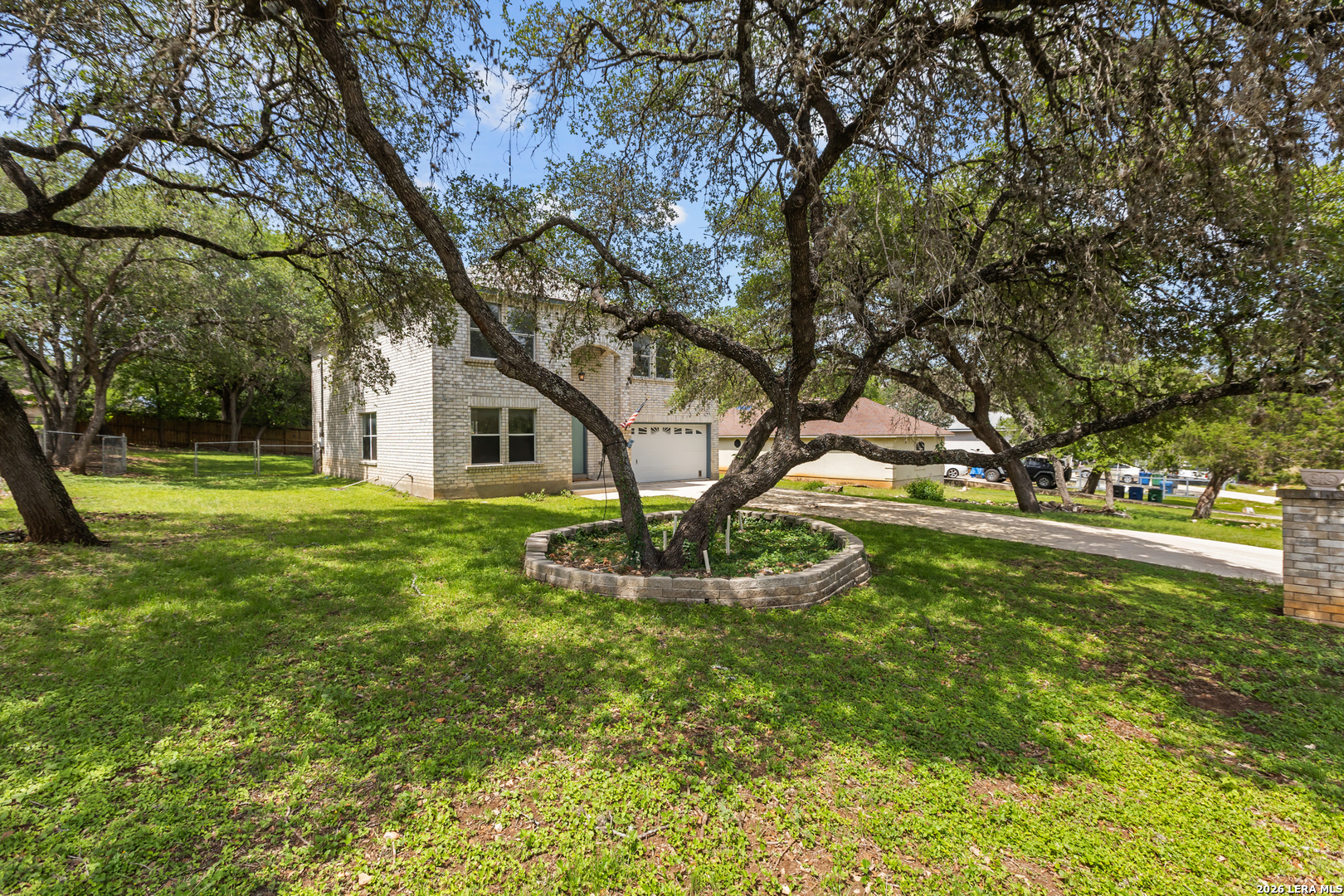 1923 Town Oak Drive San Antonio TX 78232