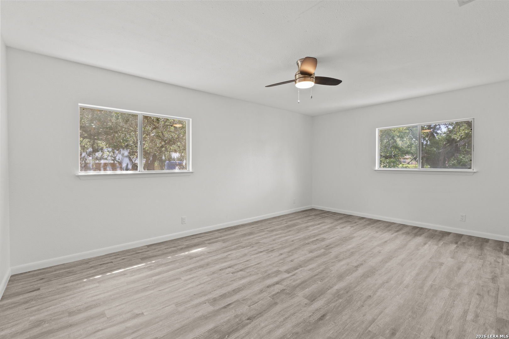 1923 Town Oak Drive San Antonio TX 78232