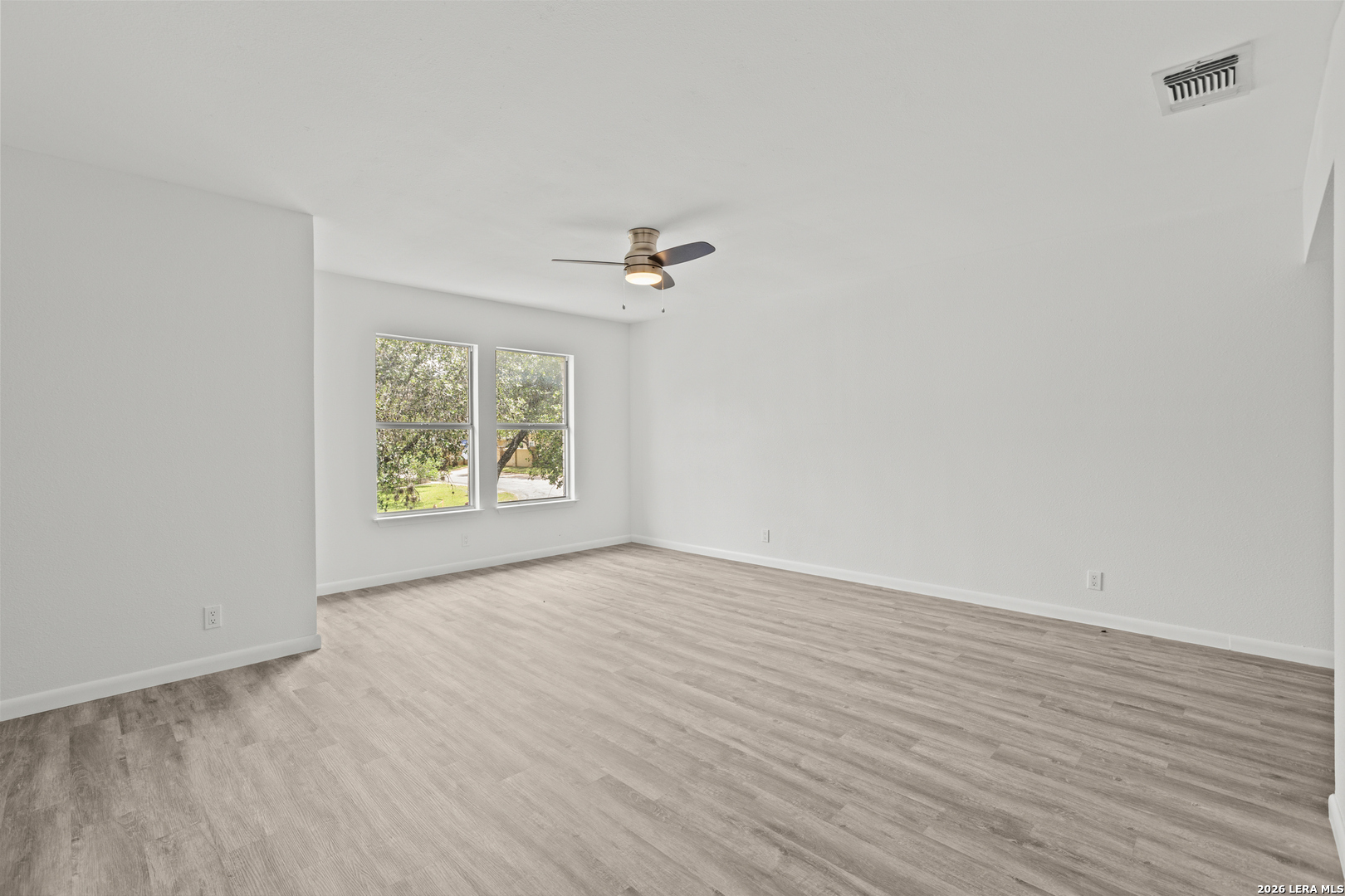 1923 Town Oak Drive San Antonio TX 78232