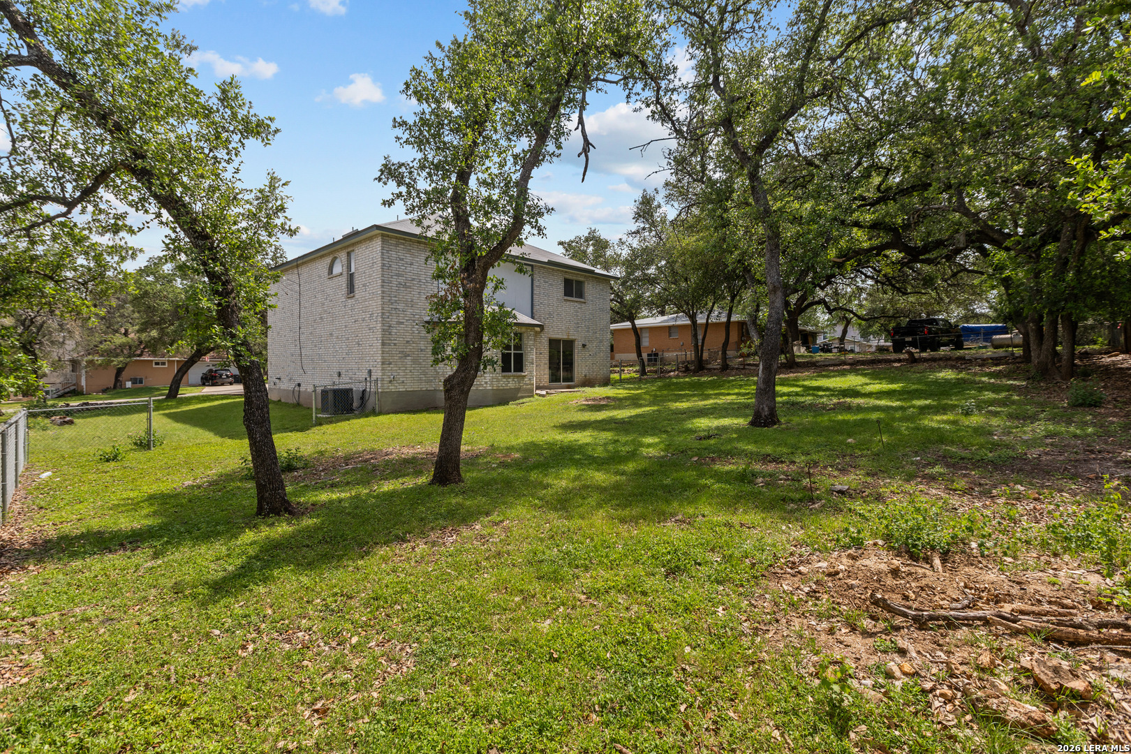 1923 Town Oak Drive San Antonio TX 78232