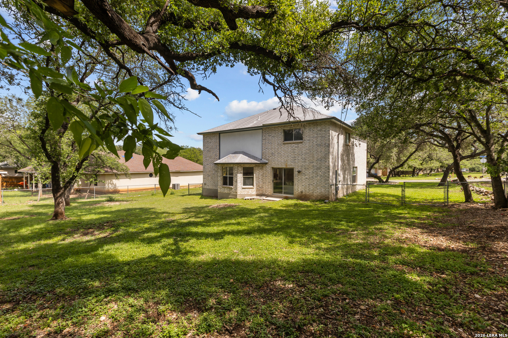 1923 Town Oak Drive San Antonio TX 78232