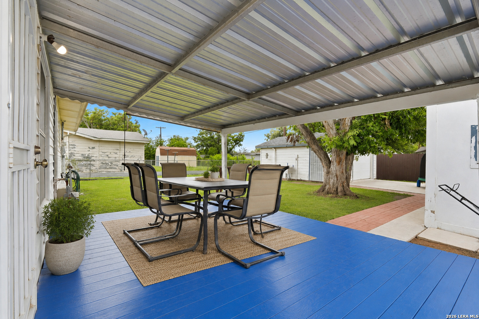 206 Pollydale Avenue San Antonio TX 78223