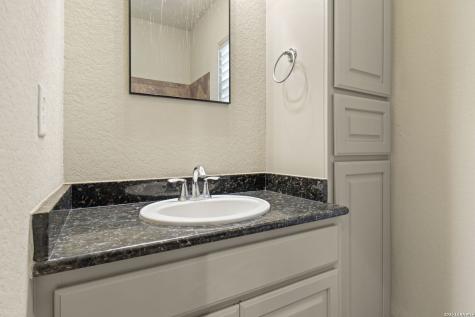 8518 Wild Trace Garden Ridge TX 78266