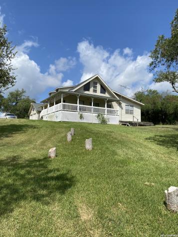 289 Mission River Oaks Road Woodsboro TX 78393