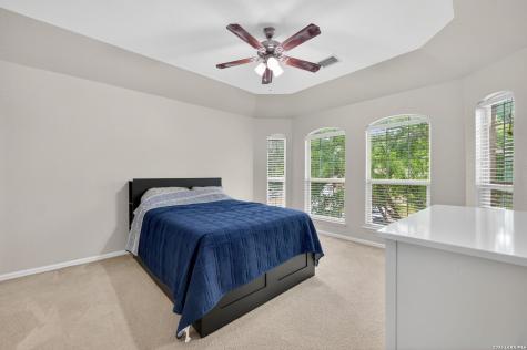 25019 Catalan Cliff San Antonio TX 78261