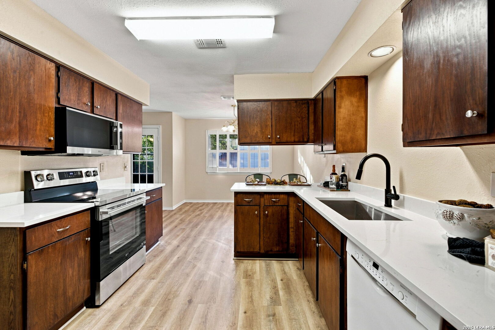 9312 Dover Ridge San Antonio TX 78250