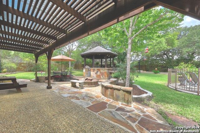 106 Spacious Sky San Antonio TX 78260