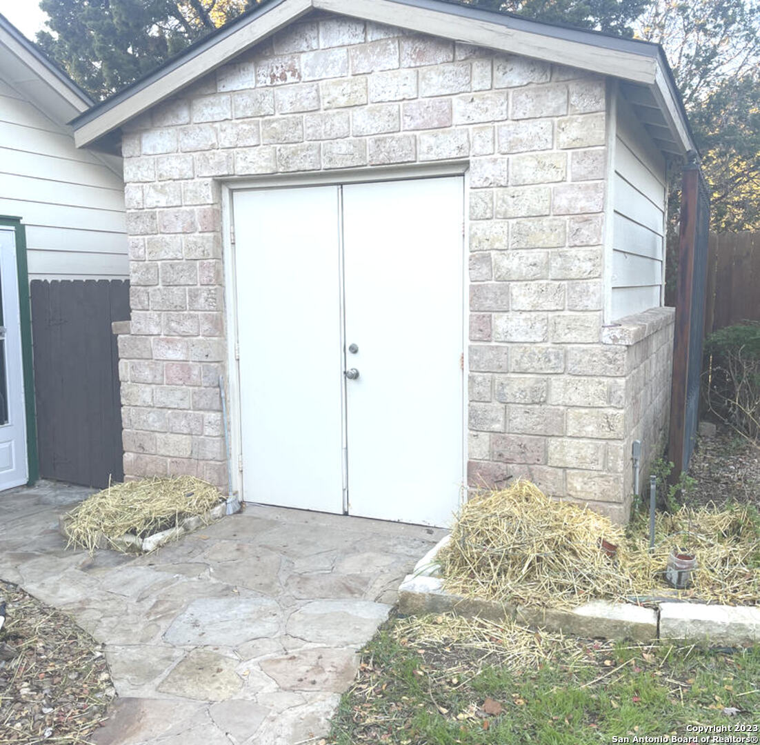 106 Spacious Sky San Antonio TX 78260