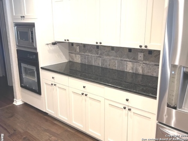 106 Spacious Sky San Antonio TX 78260