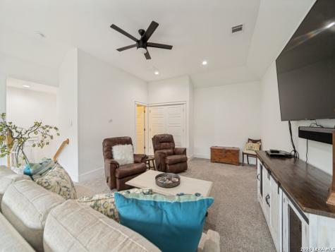 28926 Front Gate Boerne TX 78015