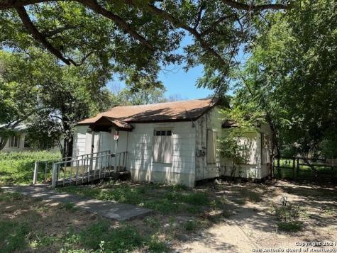 153 Kendalia Avenue San Antonio TX 78214