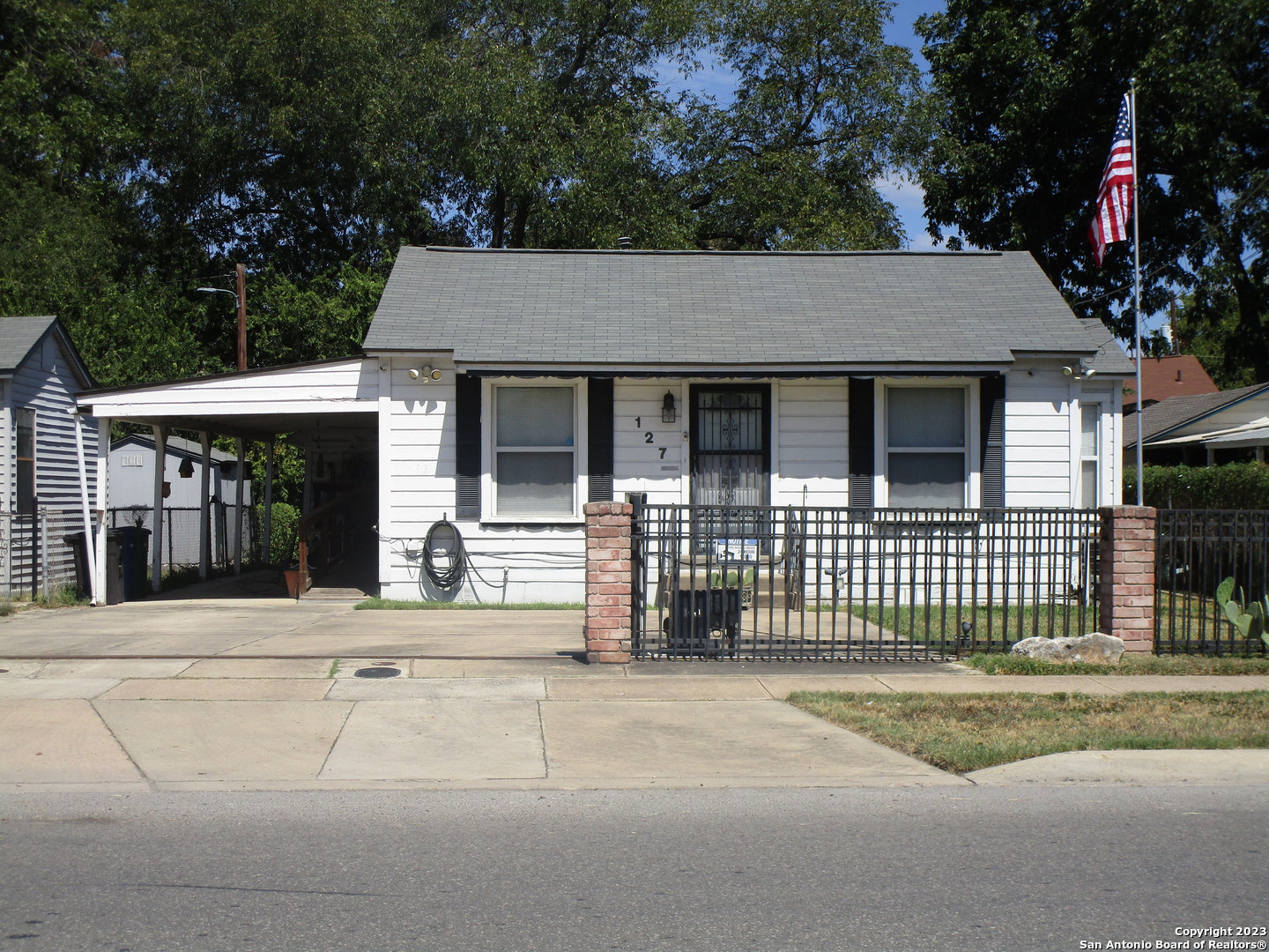 127 Harriman Place San Antonio TX 78204