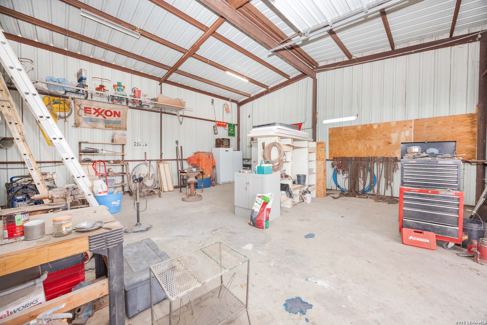 15980 County Road 582 Lacoste TX 78039