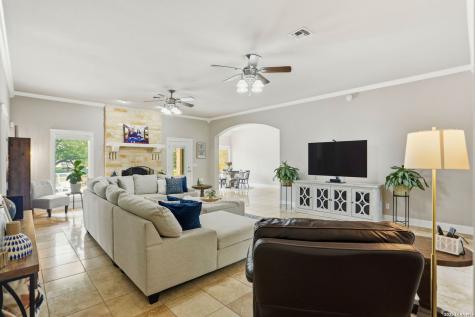 110 Regent Pass New Braunfels TX 78132