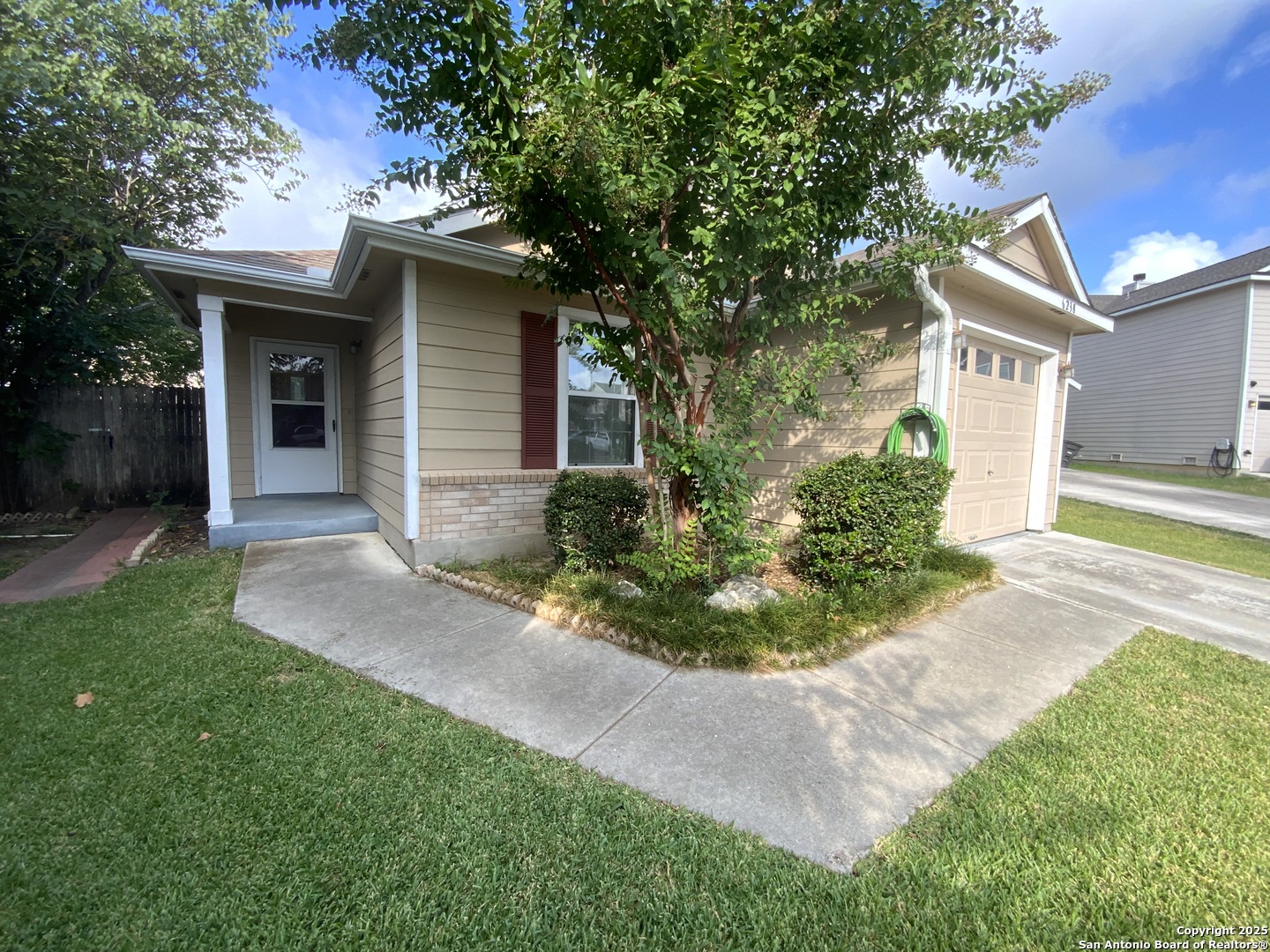 6238 Cypress Rose San Antonio TX 78240