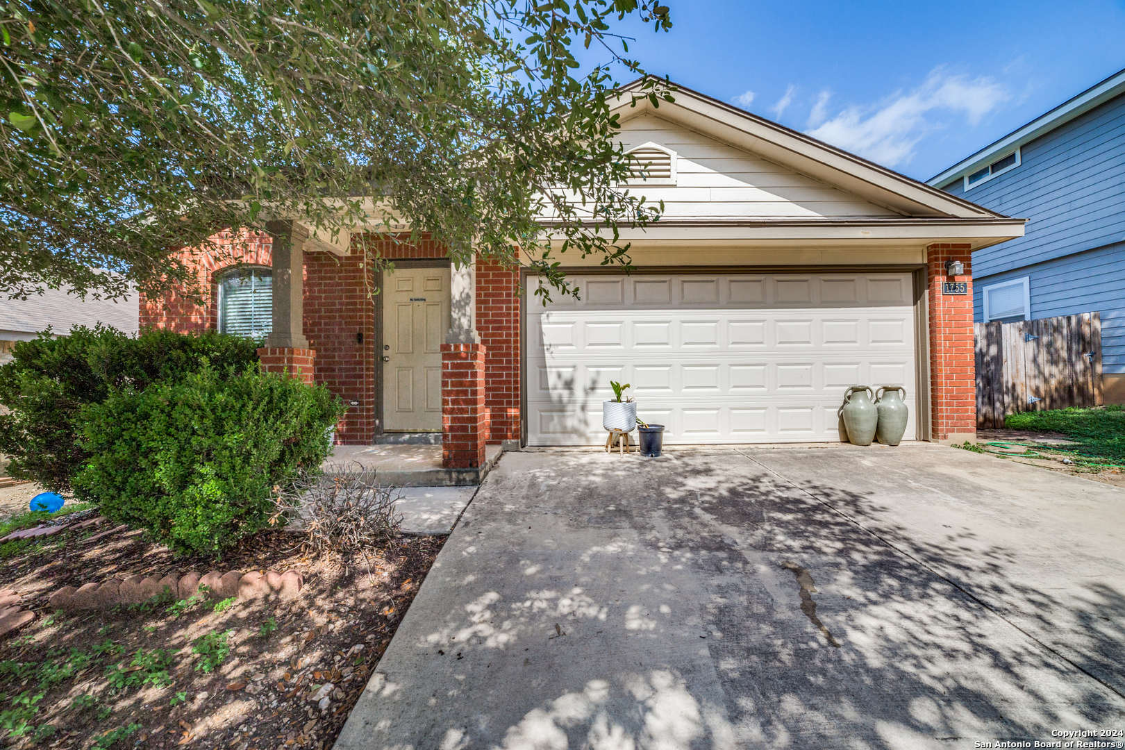 1755 Barking Wolf San Antonio TX 78245