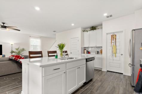175 Honey Oak New Braunfels TX 78130