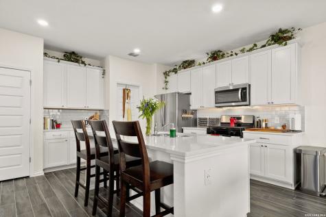 175 Honey Oak New Braunfels TX 78130