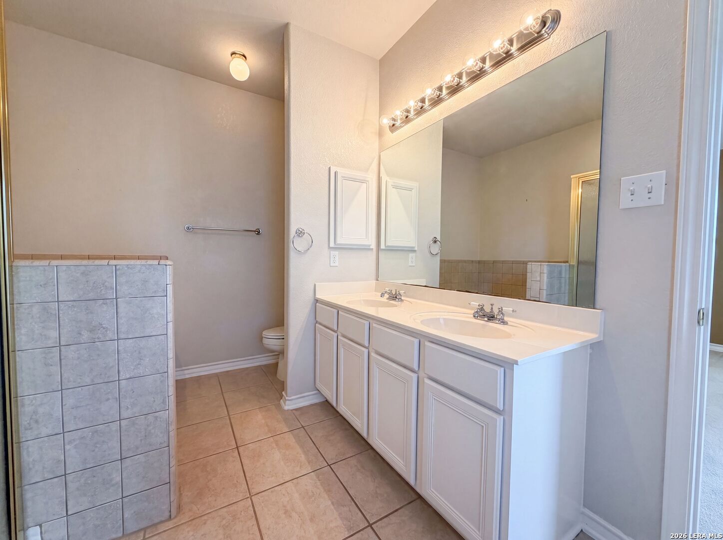 1108 Pinnacle Falls San Antonio TX 78260