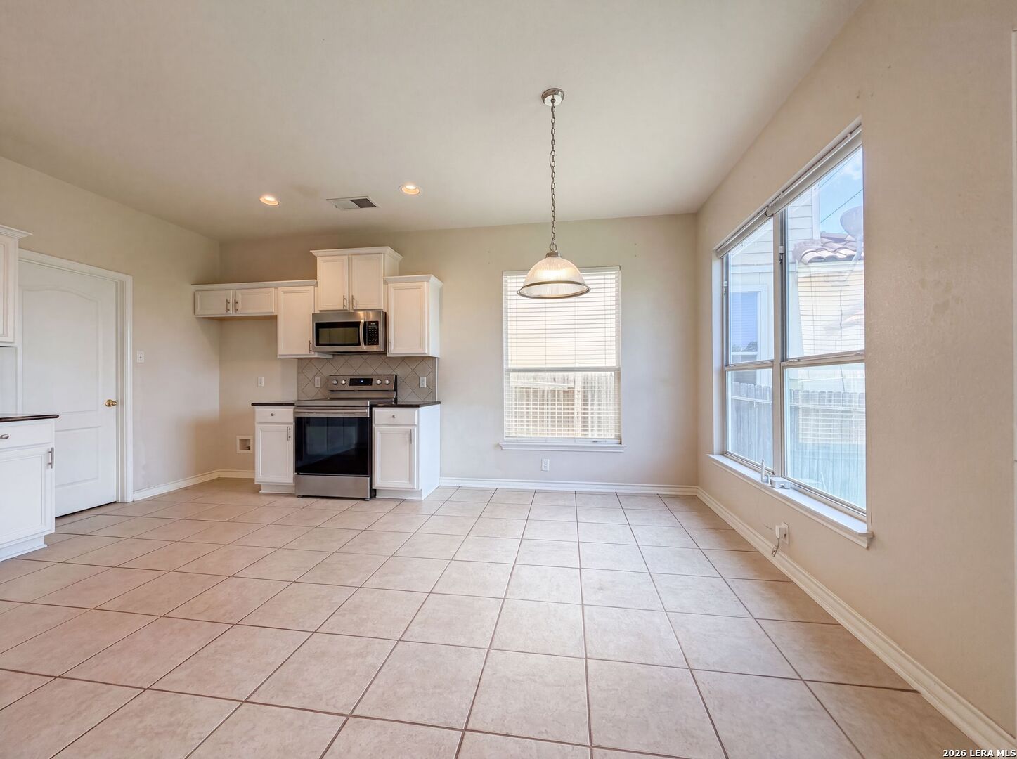 1108 Pinnacle Falls San Antonio TX 78260