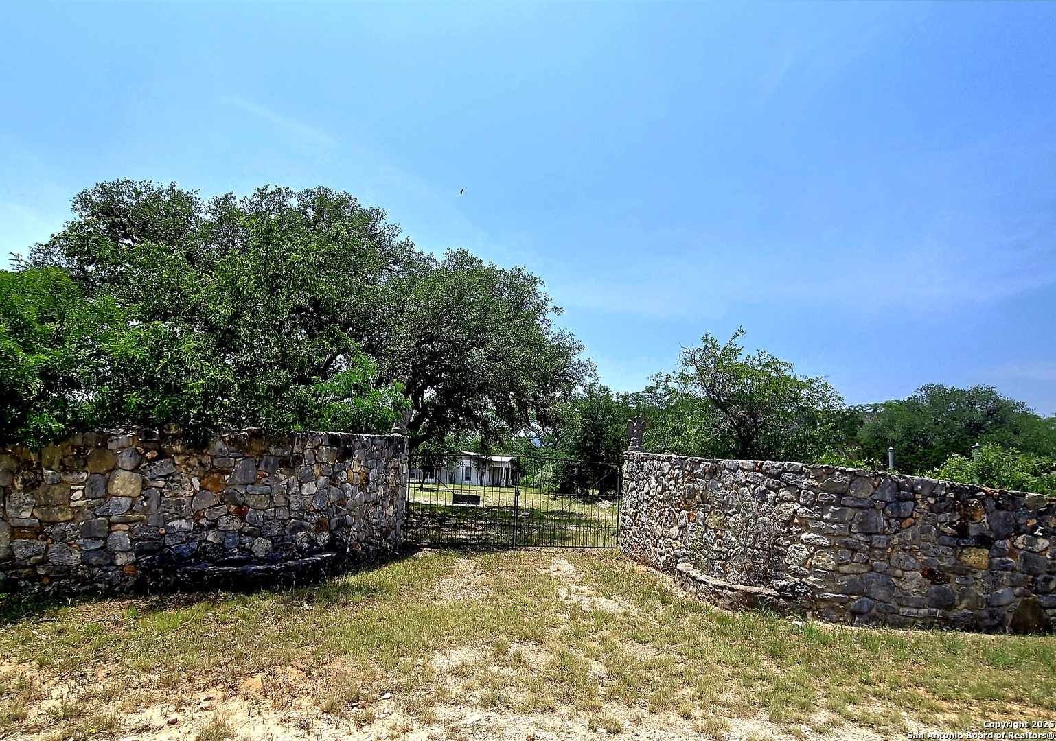 230 Rocky Top Medina TX 78055