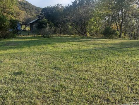 230 Rocky Top Medina TX 78055