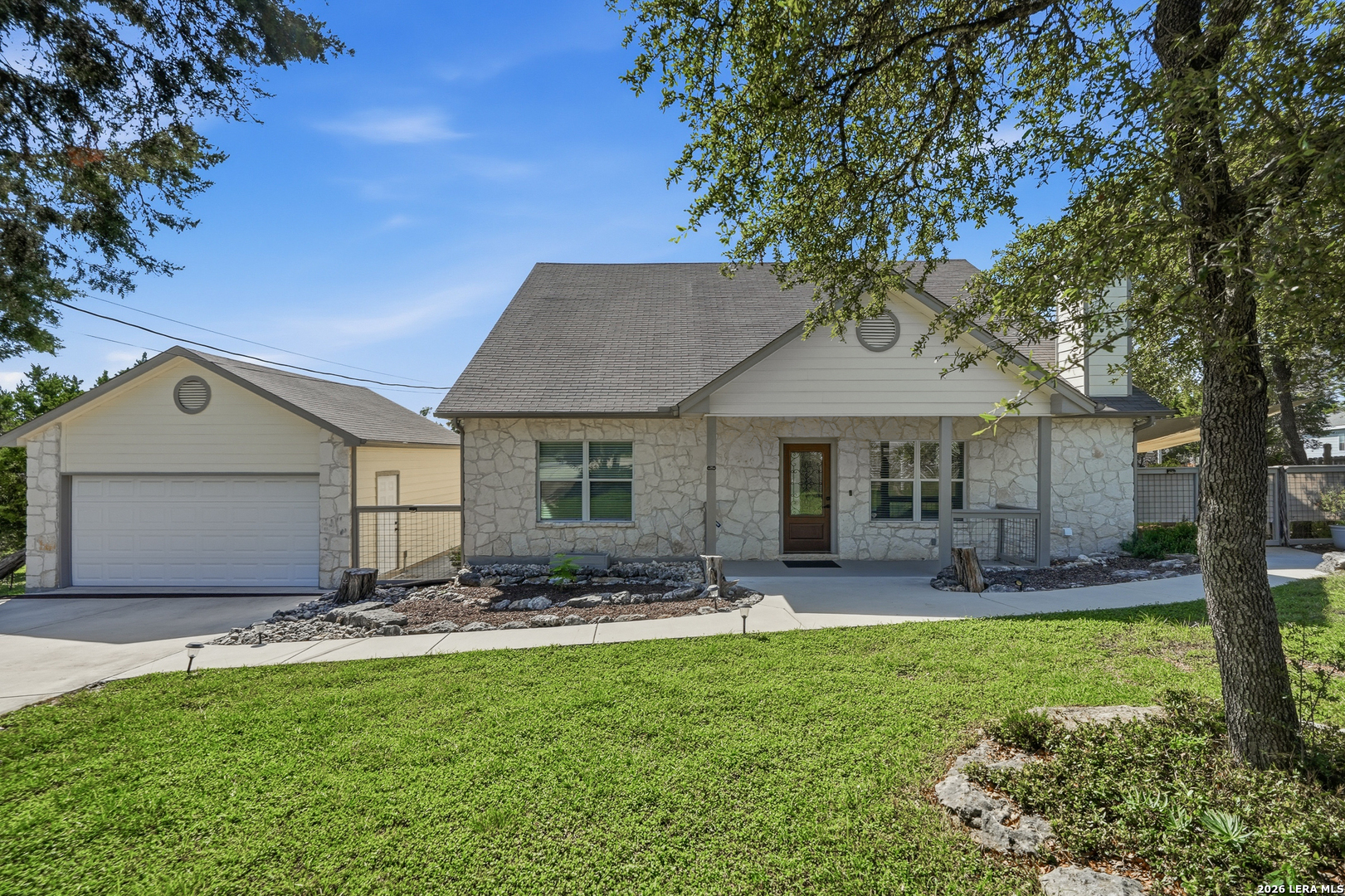 1620 Point View Spring Branch TX 78070