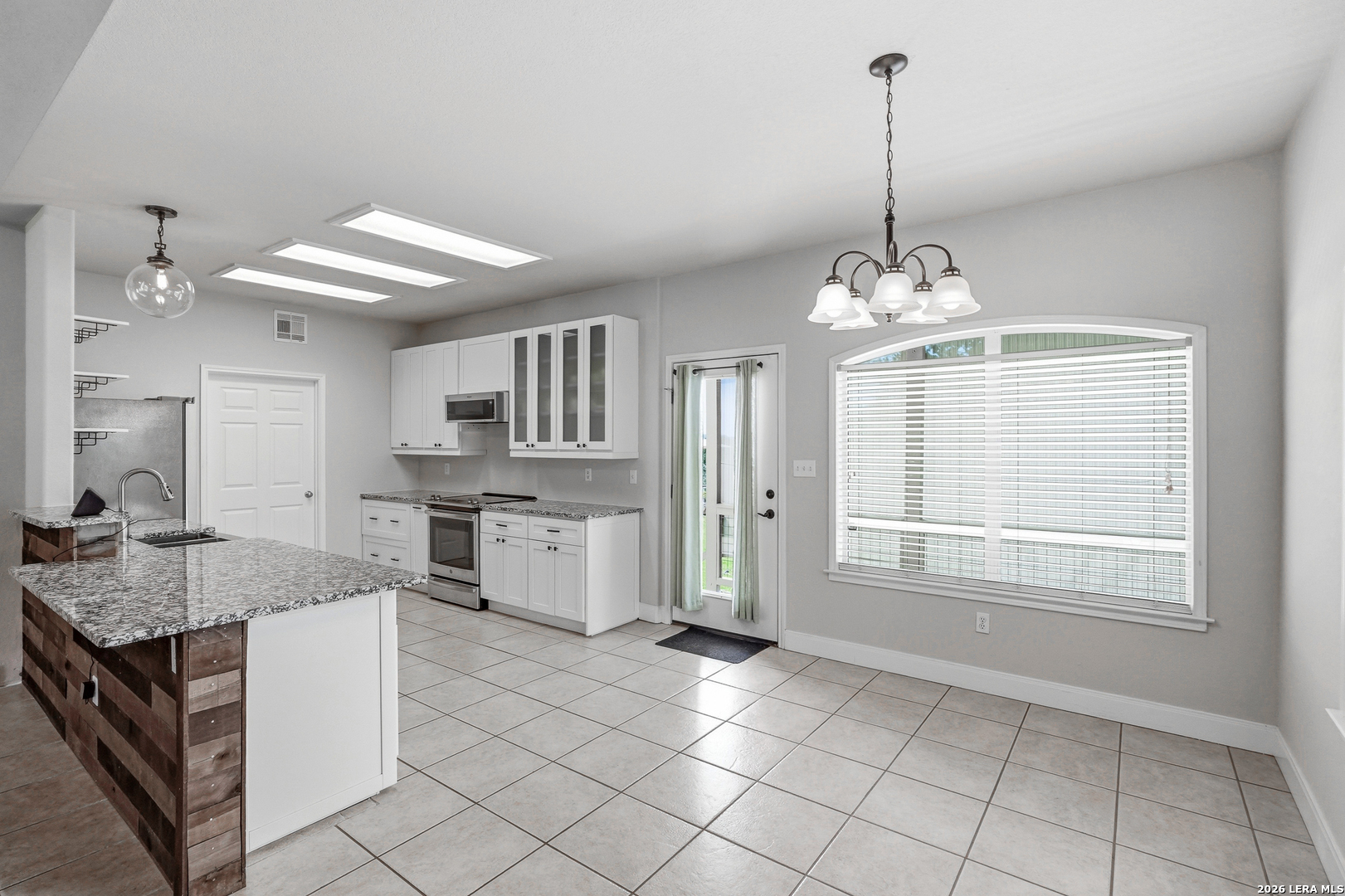 1620 Point View Spring Branch TX 78070