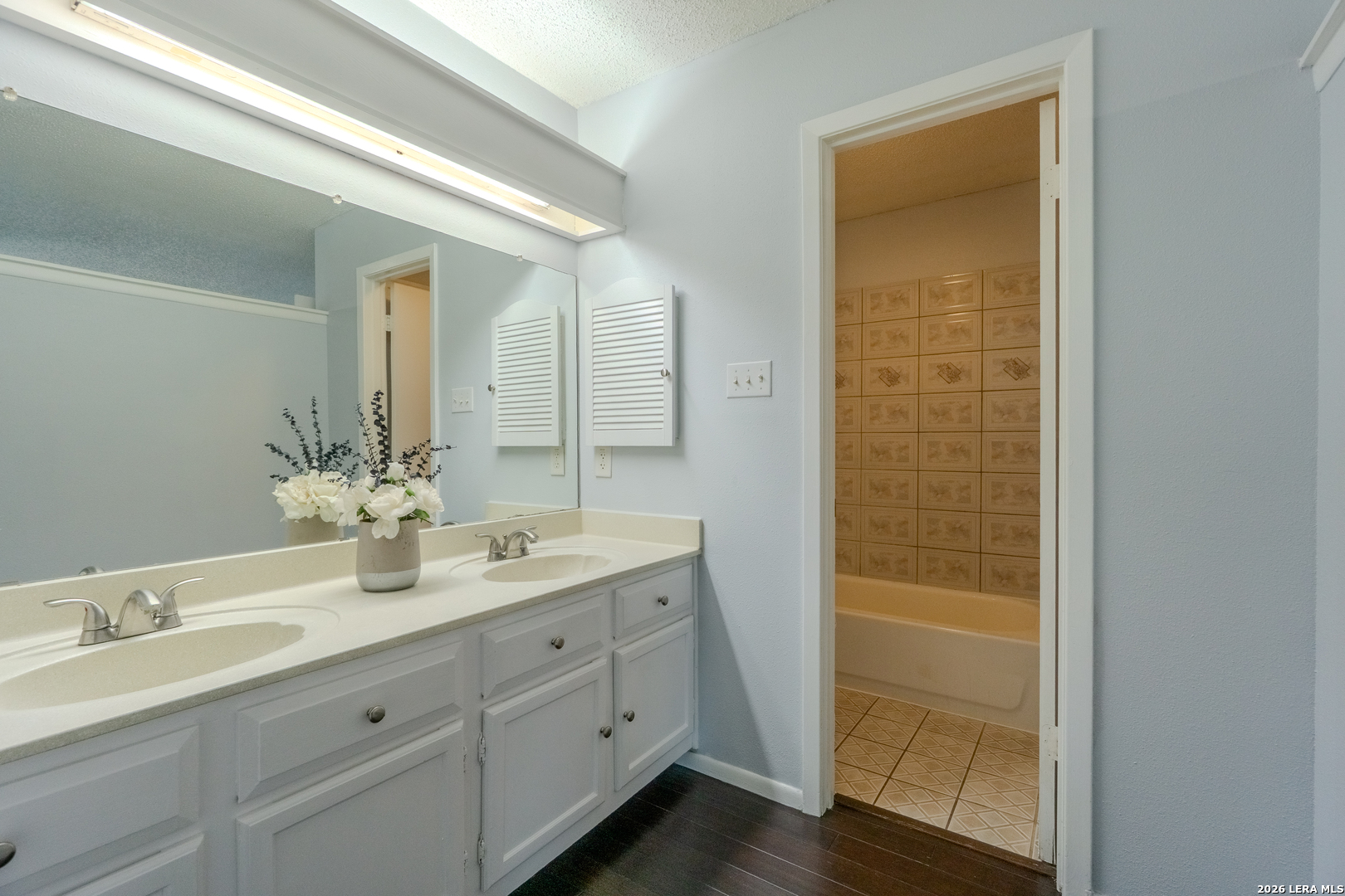 8426 Oak Post Street San Antonio TX 78251