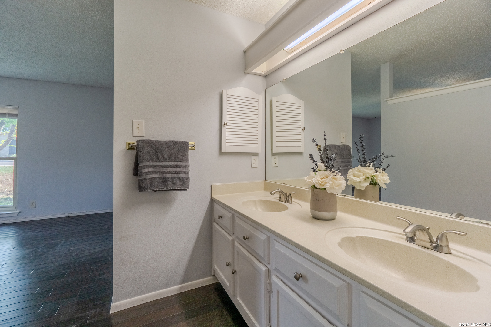 8426 Oak Post Street San Antonio TX 78251