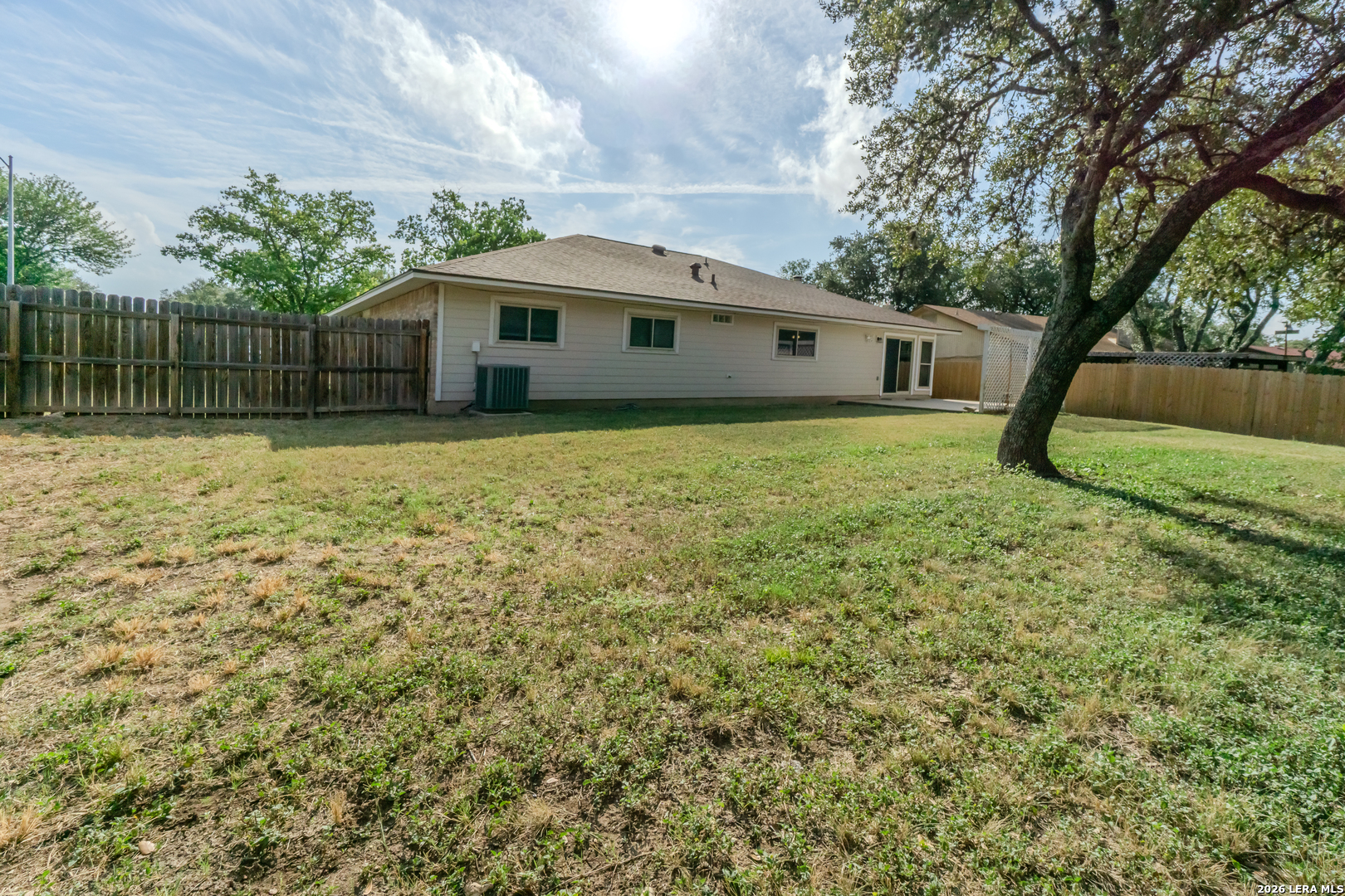 8426 Oak Post Street San Antonio TX 78251