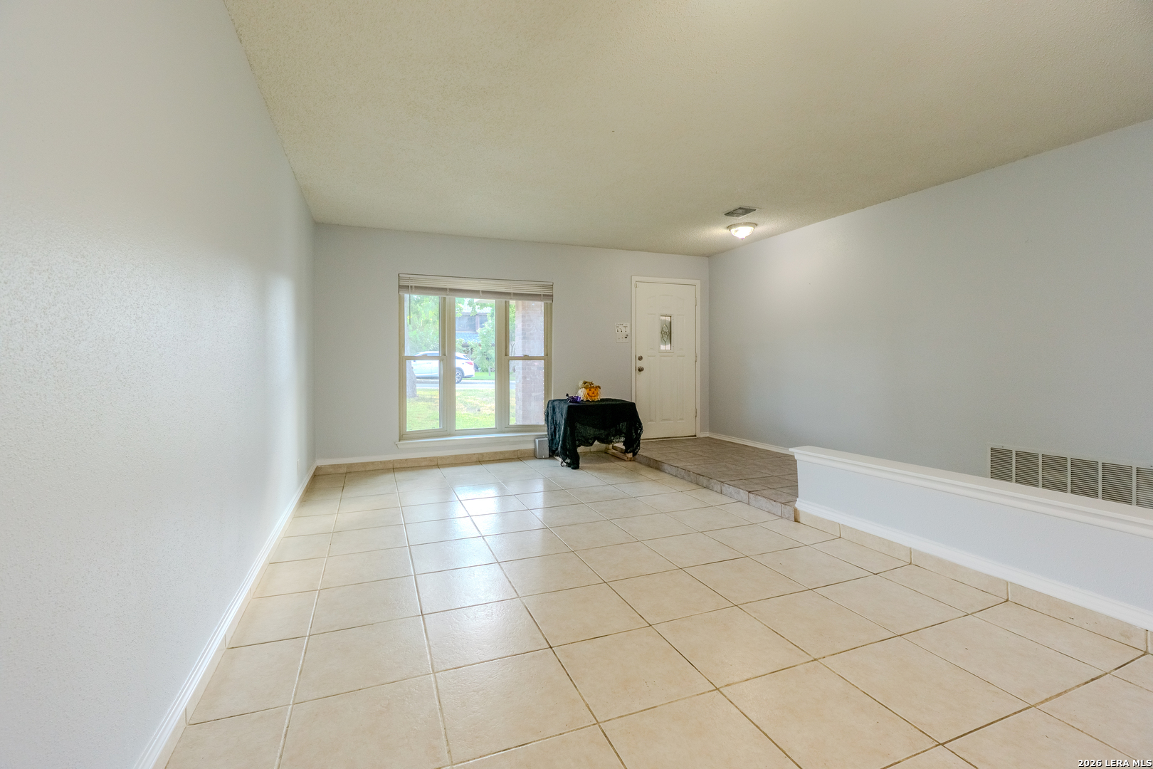 8426 Oak Post Street San Antonio TX 78251