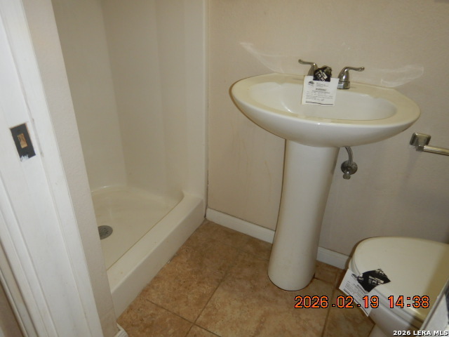 5875 Castle Lake San Antonio TX 78218