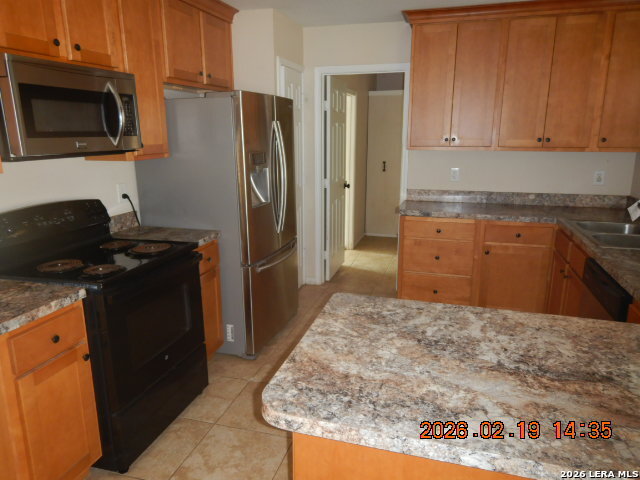 5875 Castle Lake San Antonio TX 78218