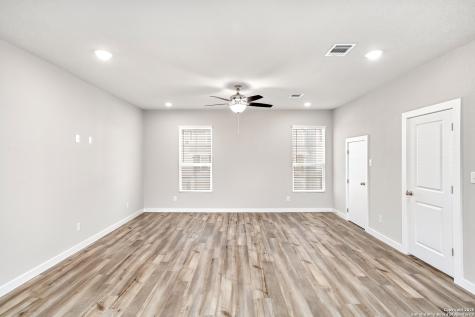 21531 Sir Walter San Antonio TX 78256