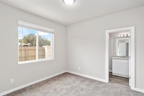 21531 Sir Walter San Antonio TX 78256
