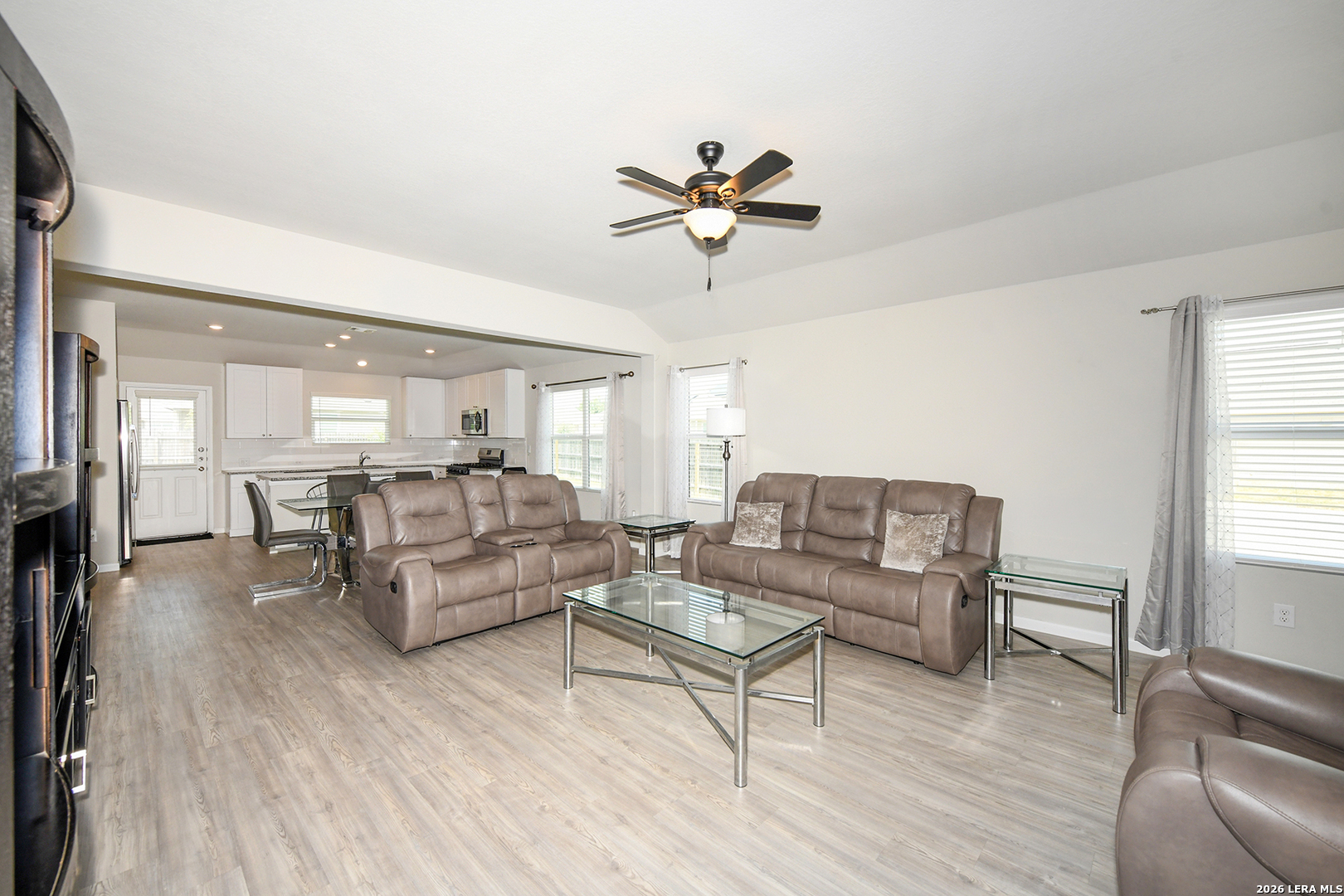6703 Beehive Drive San Antonio TX 78252