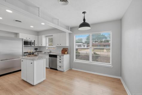 1022 Olney Drive San Antonio TX 78218